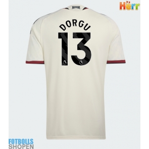 Billiga Manchester United Patrick Dorgu #13 Tredjeställ 2026-27 Kortärmad